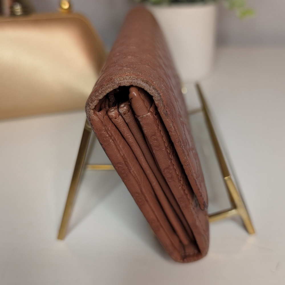 Gucci Microguccissima Continental Wallet, Dusty Rose -EUC w/ COA! - Picture 11 of 12